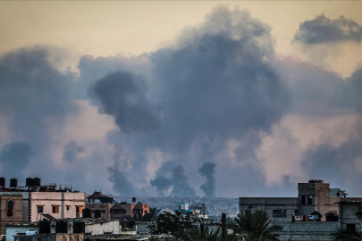 İsrail, Gazze'deki ateşkesi ihlal etmeye devam ediyor