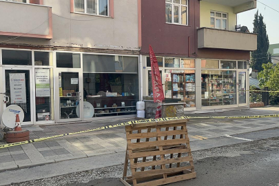 Gebze'de kolonları çatlayan bir bina daha boşaltıldı