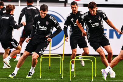 Beşiktaş 3 futbolcusundan eksik çalıştı