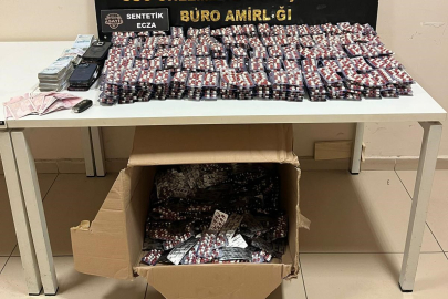 Balıkesir'den İzmir'e uyuşturucu sevkiyatı: 10 gözaltı