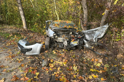 Bursa'da peş peşe kaza: Aynı aileden 3 kişi yaralandı