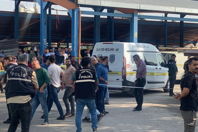 Semt pazarını kan gölüne çevirdiler: 2 ölü, 5 yaralı var