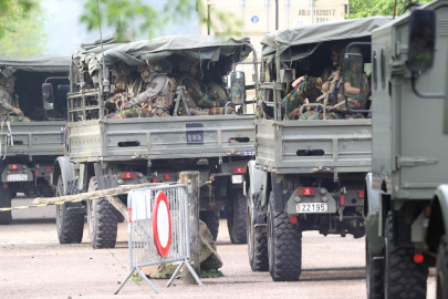 Belçika'da 17 yaşındaki gençler gönüllü askerliğe çağrıldı