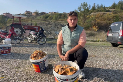 Bursa'da lise öğrencisi okul harçlığını "kanlıca"dan çıkarıyor