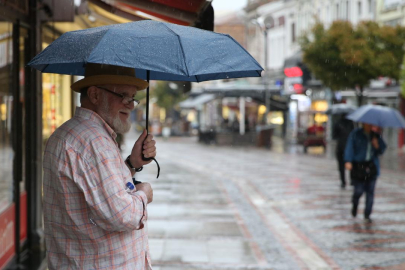 Yeni haftada sıcaklık düşüyor, sağanak geliyor