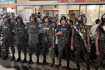 Bangladeş'te çok sayıda patlama meydana geldi