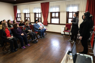 Kadınlar şiddetin türlerini Osmangazi’de öğrendi