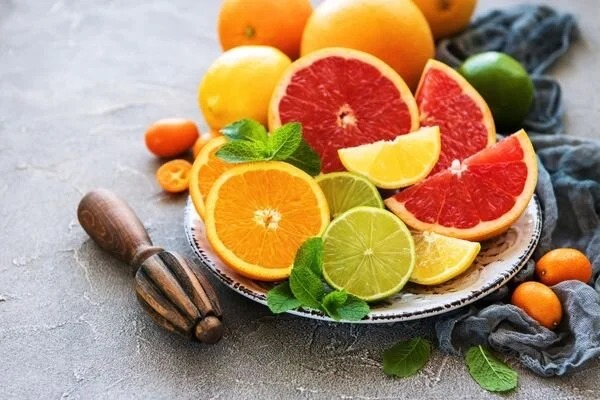 7. Turunçgiller (Portakal, mandalina, greyfurt)