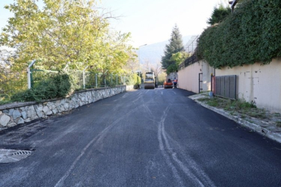 Osmangazi'de yol yapım çalışmaları devam ediyor!