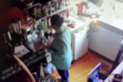 Deterjanla hazırlanmış kahveyi içti: Organları yandı