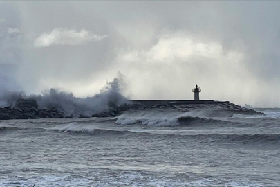 Meteorolojiden denizlerde fırtına uyarısı