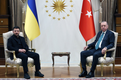 Cumhurbaşkanı Erdoğan,  Zelenskiy ile bir araya geldi