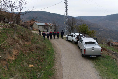 Mantar toplamak için gittiği ormanda kayboldu