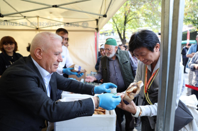Bursa'da Dünya Cantık Günü kutlandı: Yabancı turistler lezzetine hayran kaldı