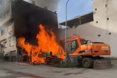 Bursa'da baraka yangını paniğe neden oldu