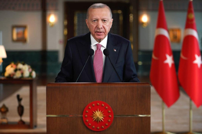 Cumhurbaşkanı Erdoğan: Türkiye Cumhuriyeti, Osmanlı miraslarını titizlikle korumaktadır