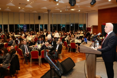 Büyükşehirli öğretmenler özel gecede buluştu