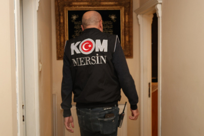 Rüşvet ve kaçakçılık operasyonu: 10 tutuklama