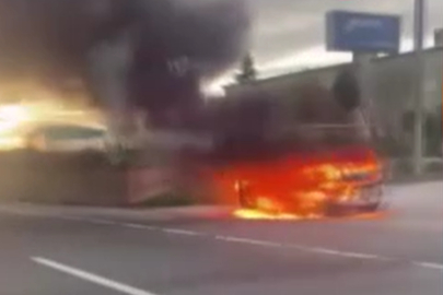 Bursa'da otomobil alev topuna döndü!