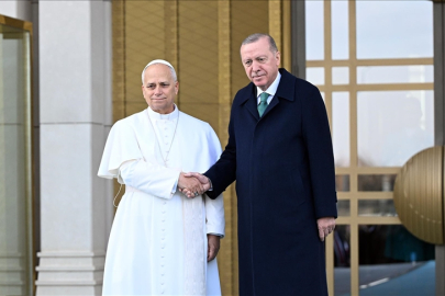Cumhurbaşkanı Erdoğan, Vatikan Devlet Başkanı Papa 14. Leo'yu resmi törenle karşıladı