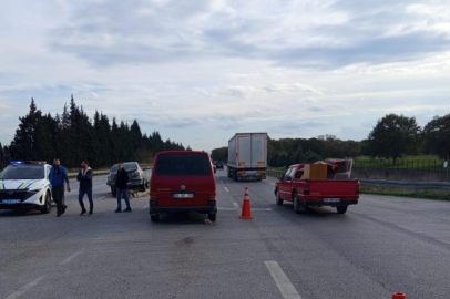 Bursa'da iki otomobil çarpıştı: 2 yaralı