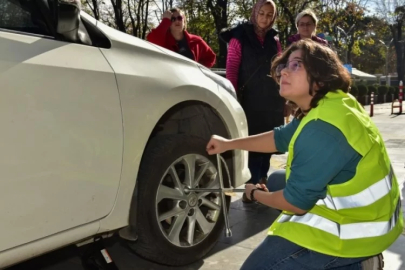 Bursa'da "kadın işi - erkek işi" kalıplarını yıkan çalışma!