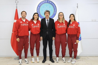 Rektör Yılmaz'dan Bursalı sporculara özel tebrik!