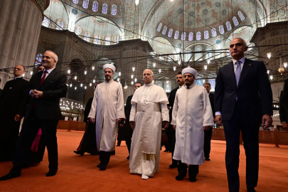 Papa 14'üncü Leo, Sultanahmet Camii'ni ziyaret etti