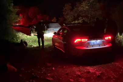 Polisin dur ihtarına uymadı, çamura saplanınca yaya olarak kaçtı