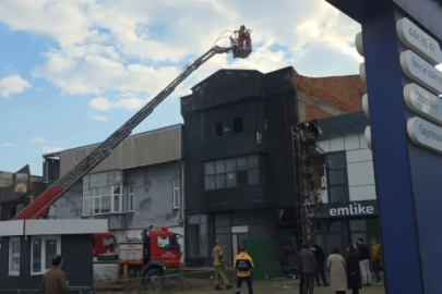 Bursa İnegöl'de korkutan patlama: Etrafına zarar verdi...