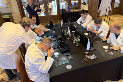 Türkiye’den saat meraklısı 30 koleksiyoner, Bursa’da buluştu