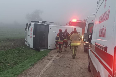 Öğrenci servisi devrildi: 9 yaralı