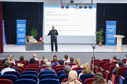 Bursa'da  'Anne-Baba Okulu'a büyük ilgi!