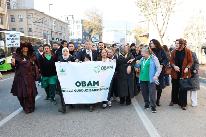 Osmangazi’de engelli bireyler farkındalık için yürüdü