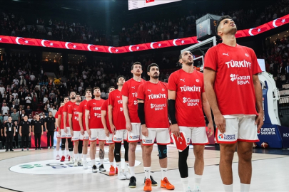 A Milli Erkek Basketbol Takımı, dünya sıralamasında 11. sıraya yükseldi