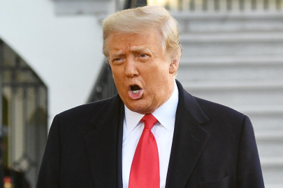 Trump'tan Venezuela'ya yeni tehdit: Yakından karadan da saldırılara başlayacağız