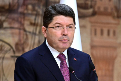 Bakan Tunç: 12 farklı kanunda değişiklik öngören teklif, toplam 38 maddeden oluşuyor