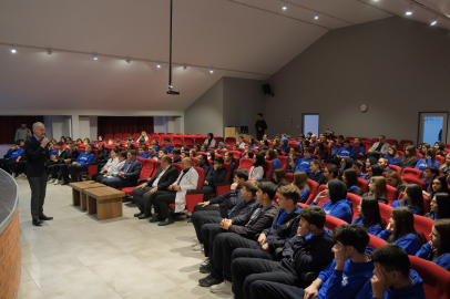 Başkan Taban, gençlere kulak verdi