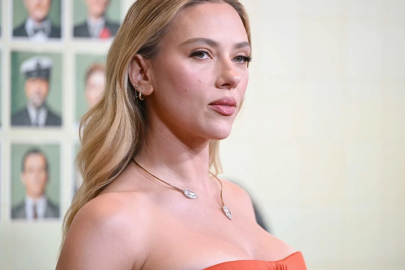 Scarlett Johansson süper kahraman evrenine dönüyor