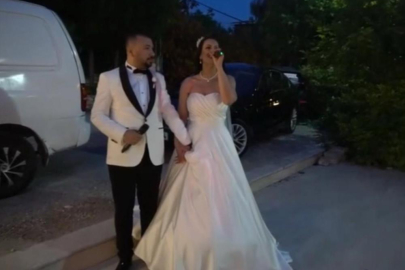 Düğünlerinde söyledikleri şarkı başlarına bela oldu