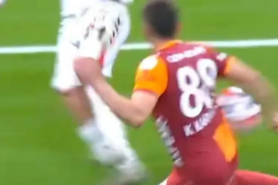 Galatasaray-Samsunspor maçındaki penaltı pozisyonu hakemleri ikiye böldü