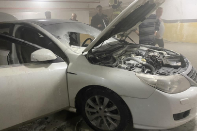 Bursa'da kapalı otoparkta yanan otomobil paniğe neden oldu