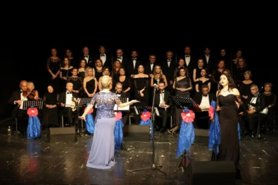 Nilüfer Belediyesi Türk Sanat Müziği Korosu'ndan unutulmaz konser