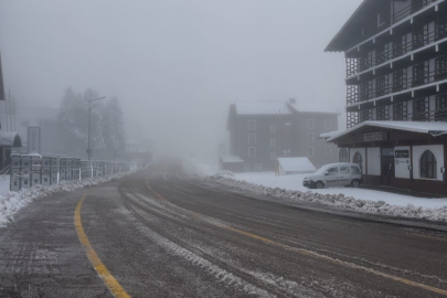 Yılbaşı öncesi Uludağ’a kar bereketi! Oteller hazırlıklara başladı