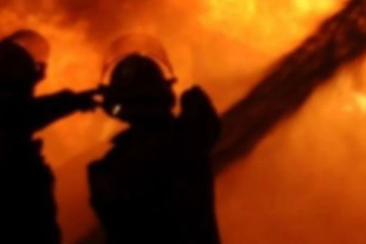 7 katlı ofiste yangın çıktı: 20 kişi yaşamını yitirdi