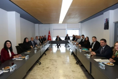 Başkan Şadi Özdemir sanayi bölgeleri temsilcileriyle bir araya geldi