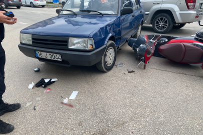 Bursa'da otomobil ile motosiklet çarpıştı: Yaralılar var!