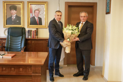 Bursa İl Millî Eğitim Müdürlüğü’nde devir teslim töreni gerçekleştirildi