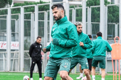 Bursaspor'da hazırlıklar sürüyor