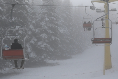 Uludağ'da göz gözü görmüyor